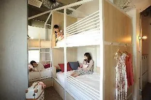 Hostel Cafetel Kyoto Sanjo For Ladies