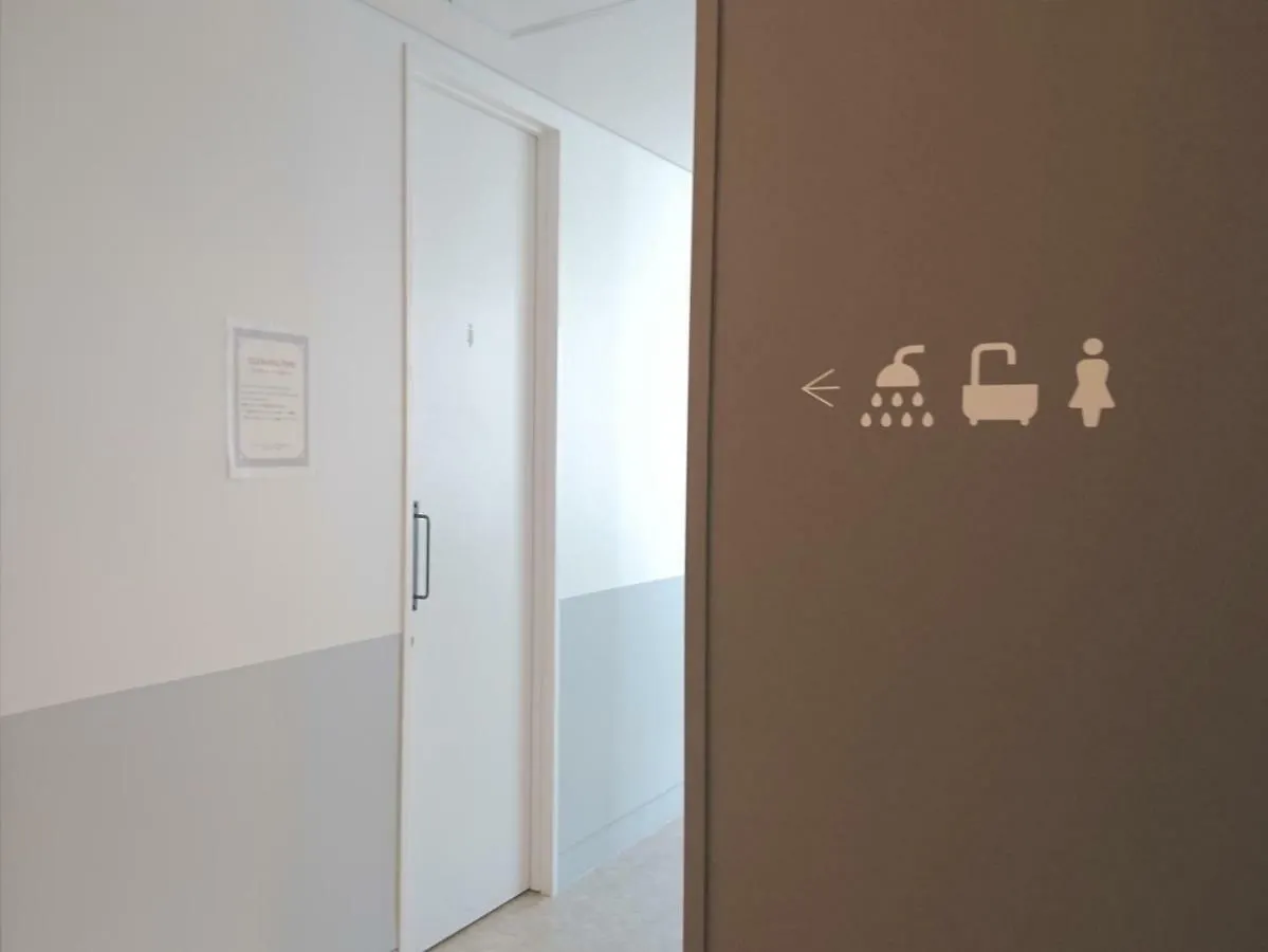 Cafetel Kyoto Sanjo For Ladies Hostel