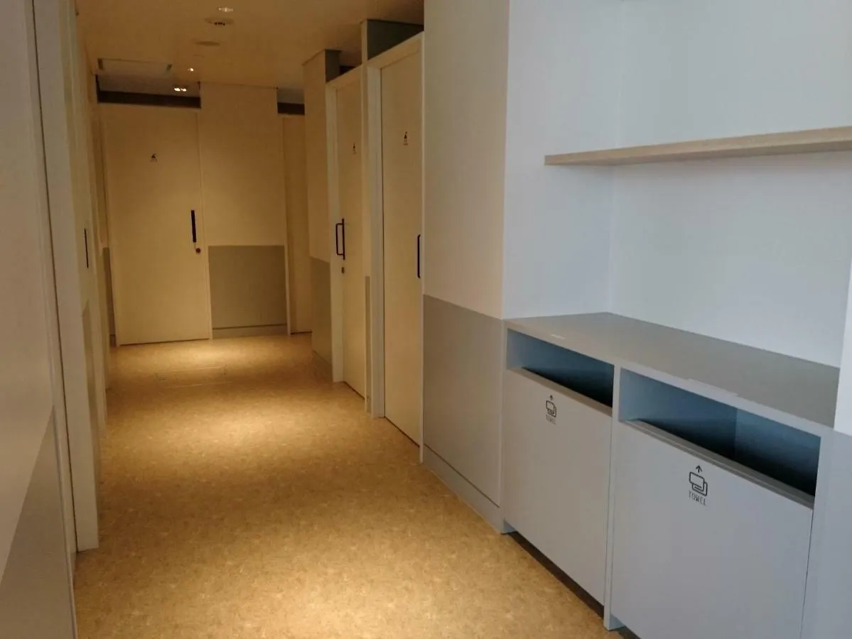 Hostel Cafetel Kyoto Sanjo For Ladies